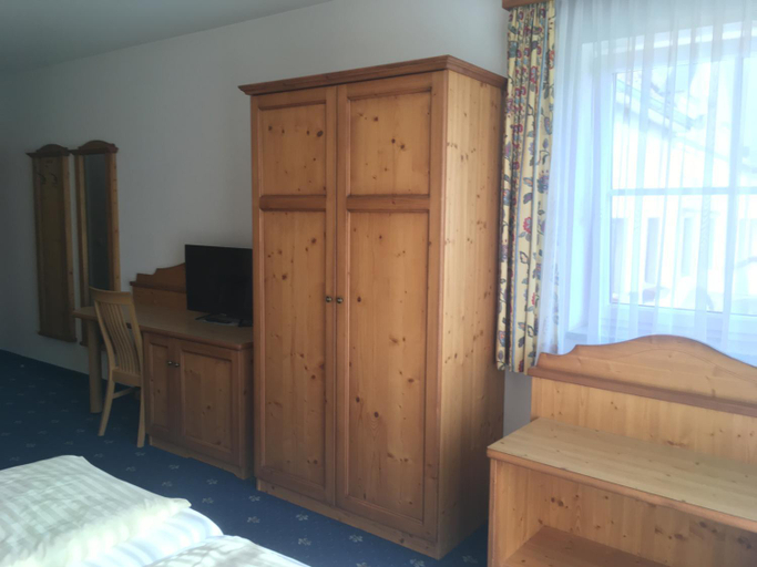 Bedroom 2, Hotel Gasthof Familie Czepl, Amstetten