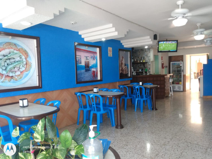 Food & Drinks, Hotel Atlantico a 150 mts de Playa Marti, Veracruz