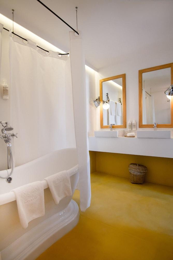 Bathroom 4, 7 Islas Hotel, Madrid