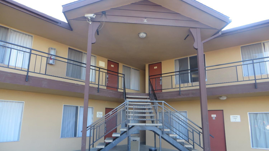 Exterior & Views 1, HOTEL SALINA, Riverside