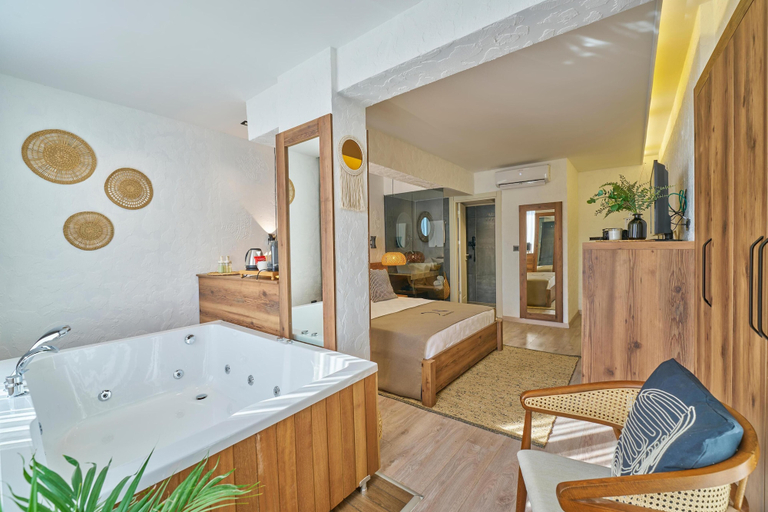 Bathroom 5, DER INN LARA, Antalya