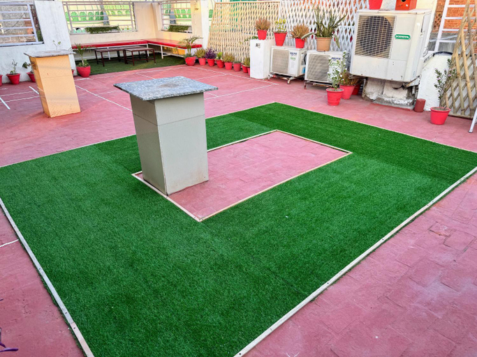 Others 5, Backpackers Nest, Amritsar