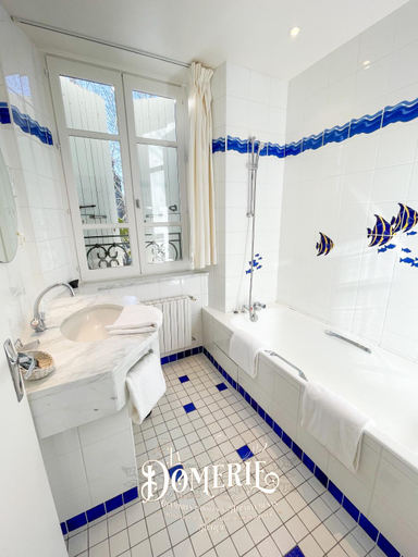 Bathroom 3, La Domerie - Maison d'hotes, Aveyron