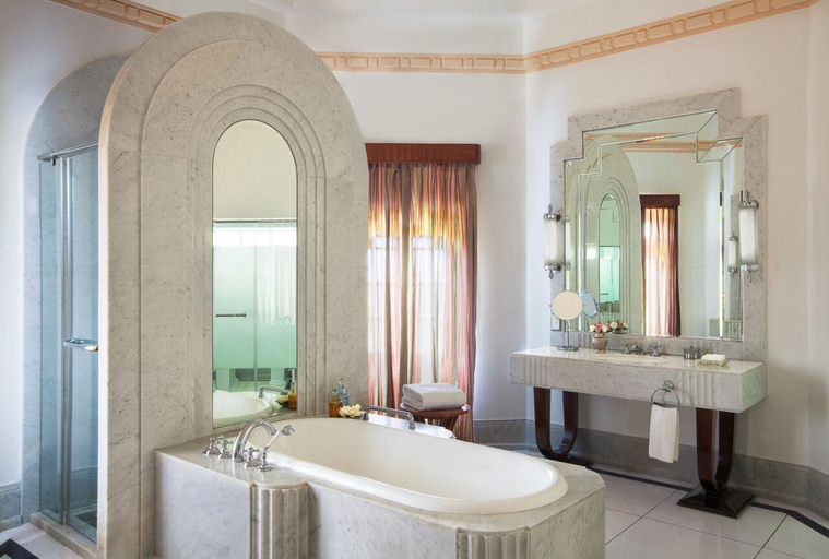 Bathroom 3, Umaid Bhawan Palace, Jodhpur