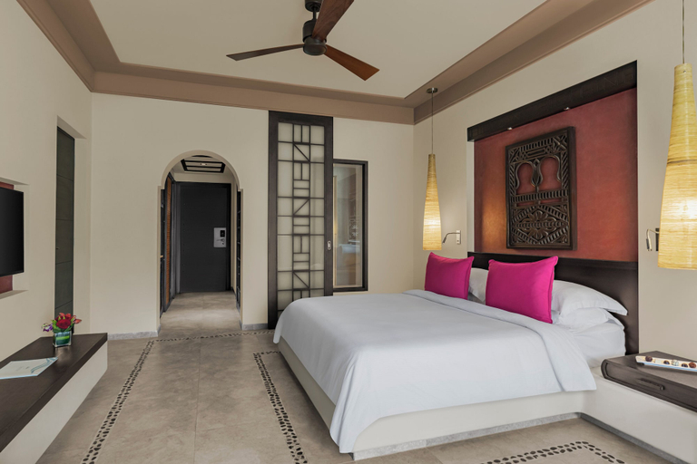 Bedroom 3, Salalah Rotana Resort, Taqah