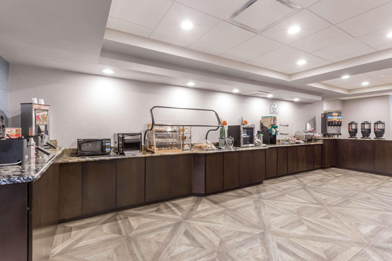 Public Area 2, Wingate by Wyndham Convention Ctr Closest Universal Orlando, Orange