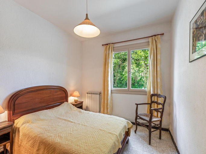 Bedroom 2, Flat in a beautiful building with pool, Hérault