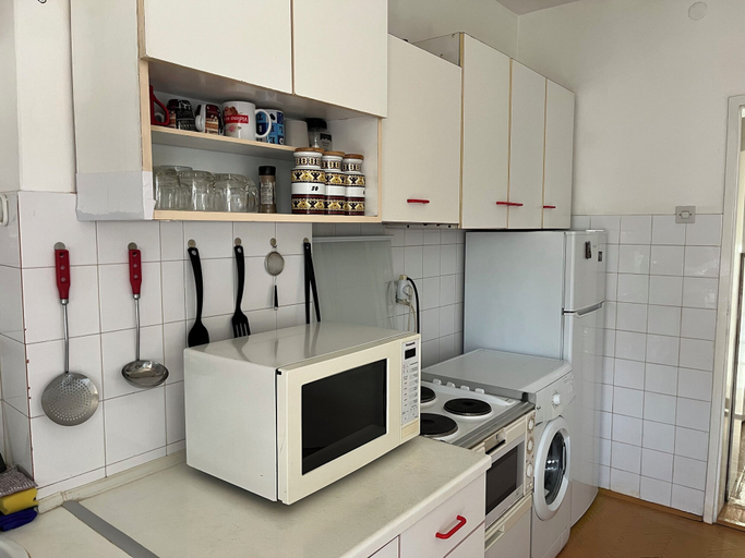 Others 5, İstanbul Apartment, Belgrade