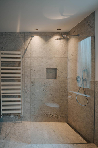 Bathroom 3, Small Hotel Sonne, Bolzano