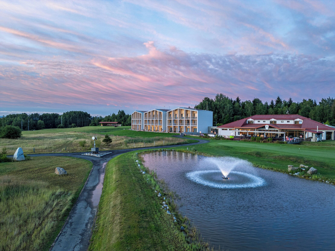 Exterior & Views 2, MARSHALL GOLF & WELLNESS HOTEL, Sokolov