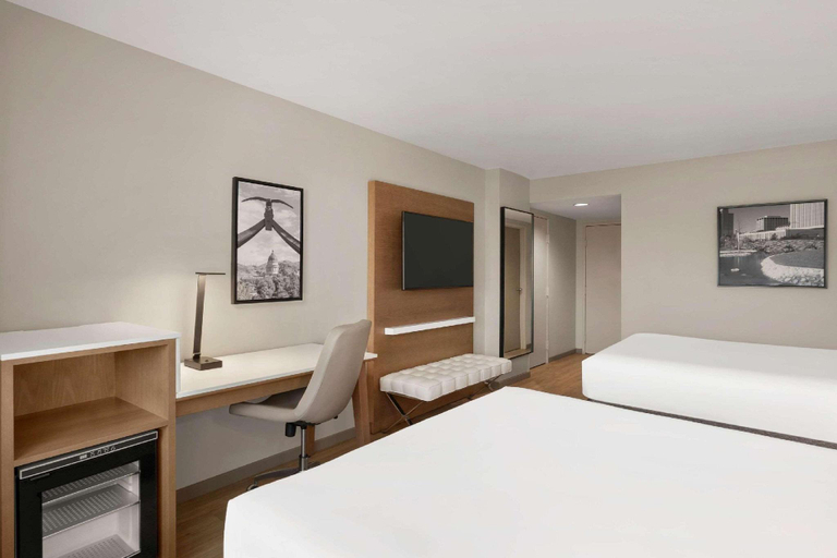 Bedroom 23