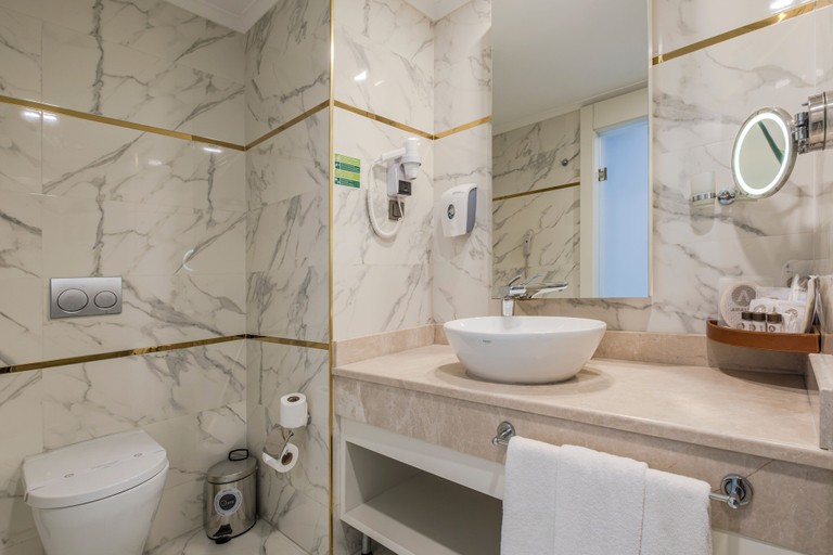 Bathroom 5, Adalya Elite Lara Hotel - All Inclusive, Antalya
