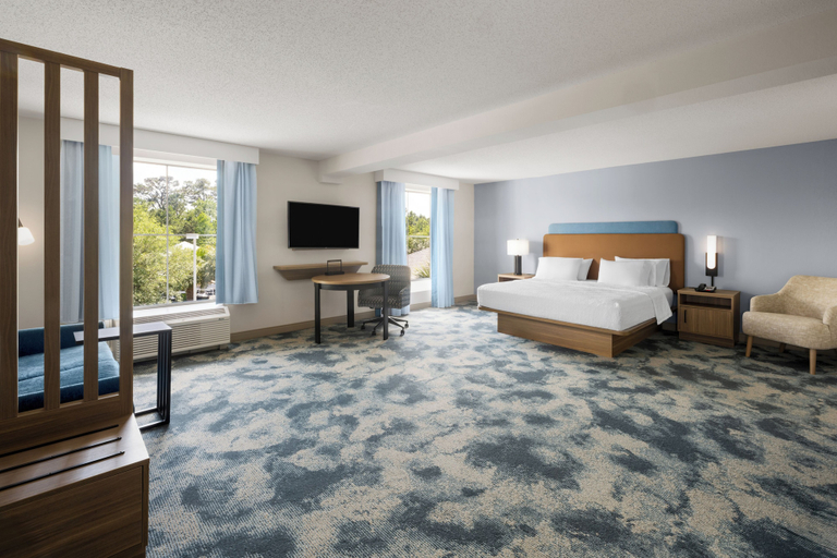 Bedroom 4, Hampton Inn Murrells Inlet/Myrtle Beach Area, Georgetown