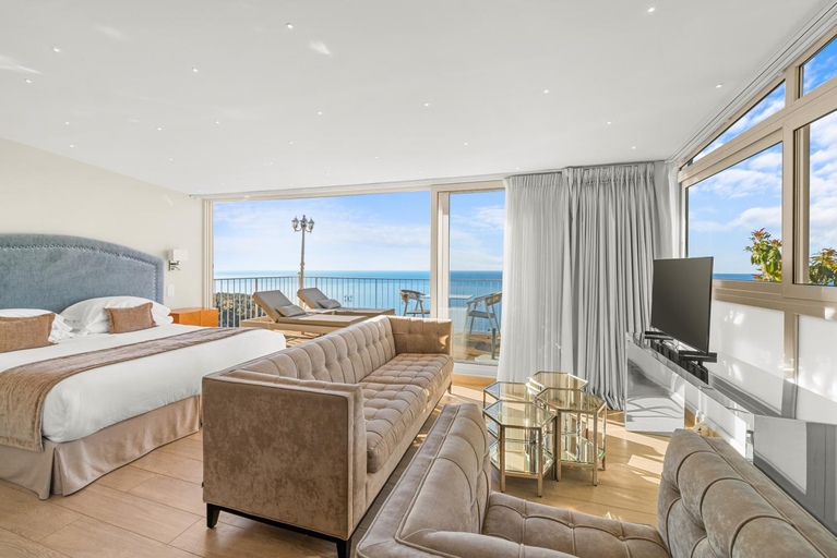 Bedroom 3, La Chevre d'Or, Alpes-Maritimes