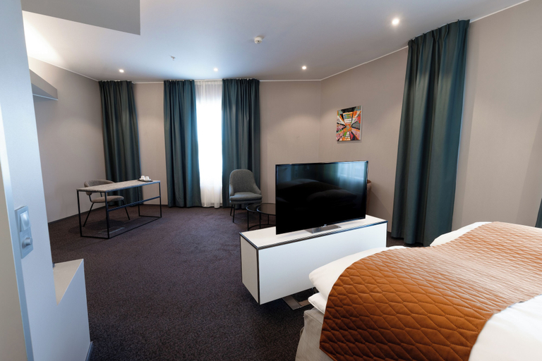 Bedroom 4, Clarion Hotel Bergen Airport Terminal, Bergen