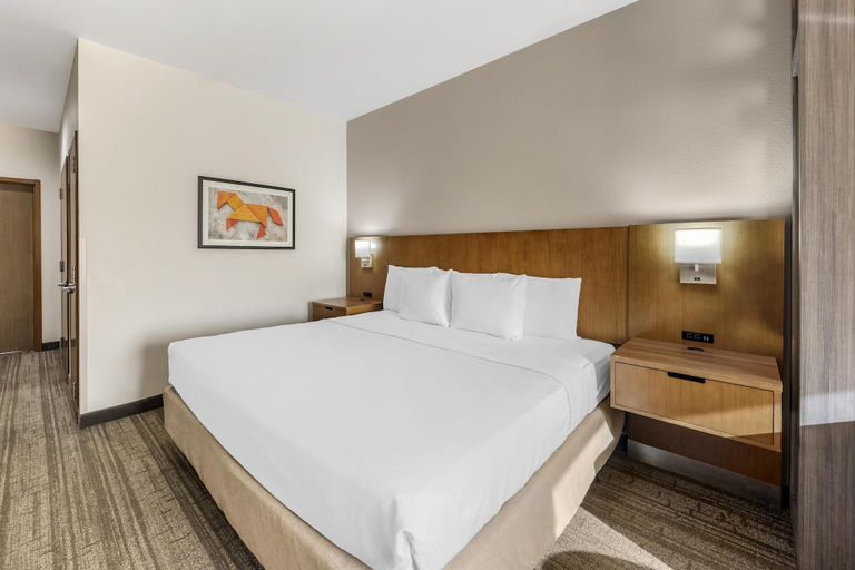 Bedroom 4, Best Western Green Oaks Inn & Suites, Wilson