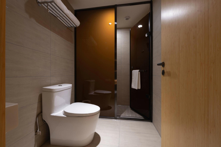 Bathroom 5, Ji Hotel (Changchun Railway Station), Changchun