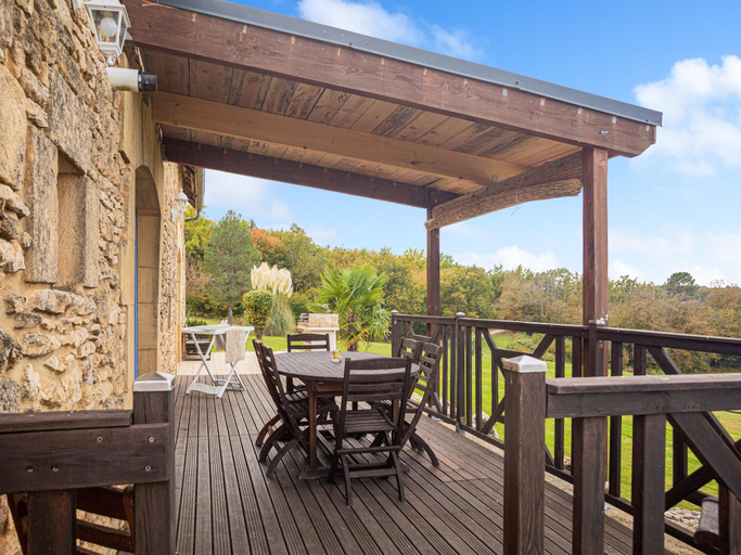 Others 5, Holiday home in paradise with private pool, Dordogne
