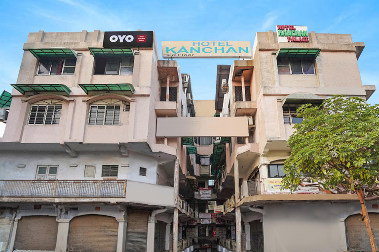 Exterior & Views 2, Hotel Kanchan Palace, Ahmadabad