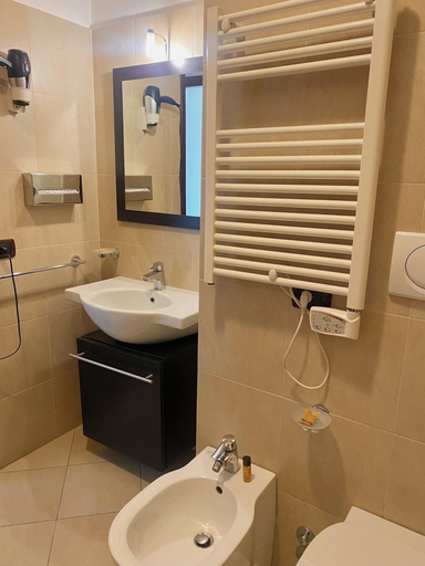 Bathroom 3, Residence Zara, Milano