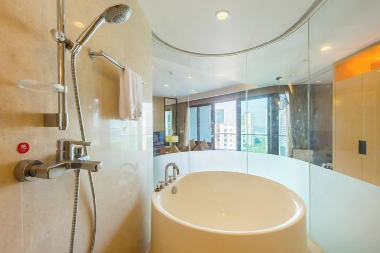 Bathroom 4, Ocean Holiday Apartment, Hainan