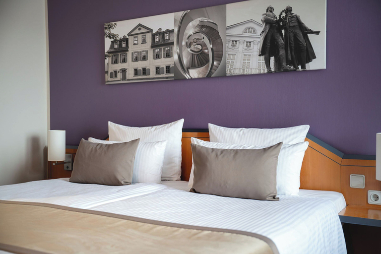 Bedroom 3, Leonardo Hotel Weimar, Weimar