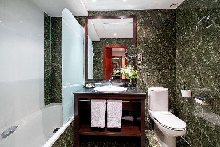 Bathroom 4, Gran Hotel Attica 21 Las Rozas, Madrid