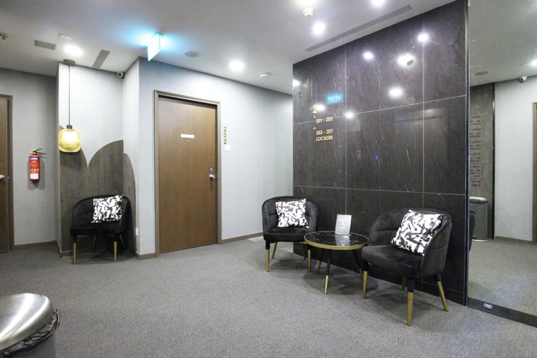 Others 5, ST Signature Bugis Beach, DAYUSE, 5 hours: 9AM – 2PM, Singapura