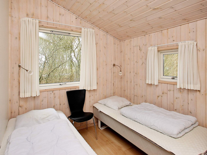 Bedroom 2, 4 Star Holiday Home in Albaek, Frederikshavn