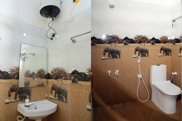 Bathroom 2, Lily Residency HOMESTAY, Nagappattinam