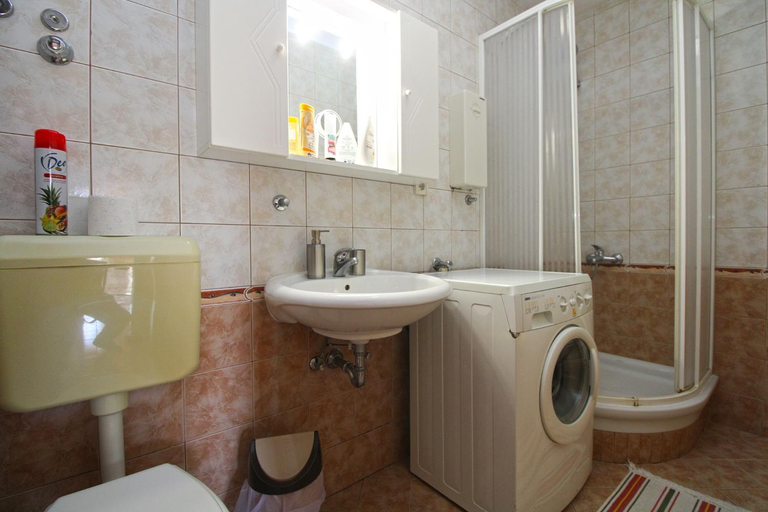 Others 2, Apartments Richard 2319, Medulin