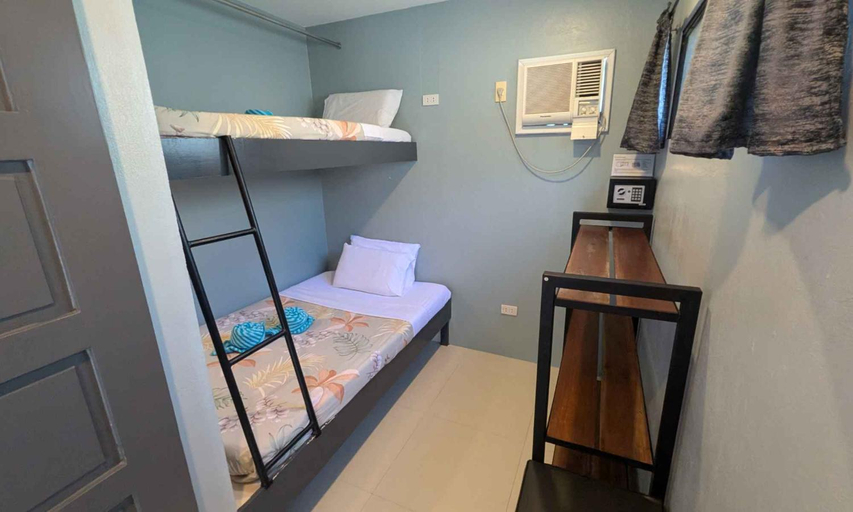Others 3, Tipolo Beach Resort, Moalboal