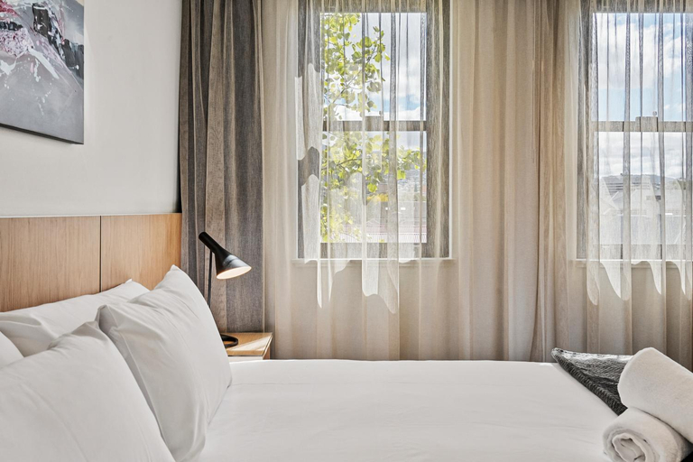 Others 2, Prince of Wales Hotel, Hobart