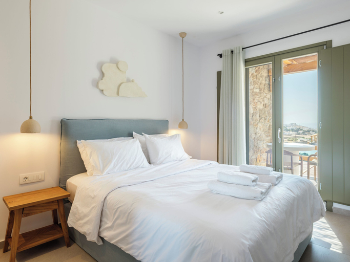 Room 2, Mykonian Shades, South Aegean