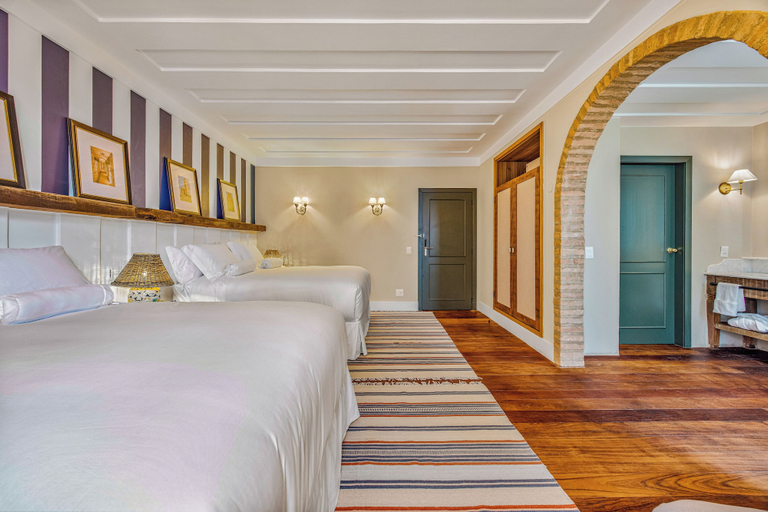 Room 5, Hotel Borgo Del Vino, Areal