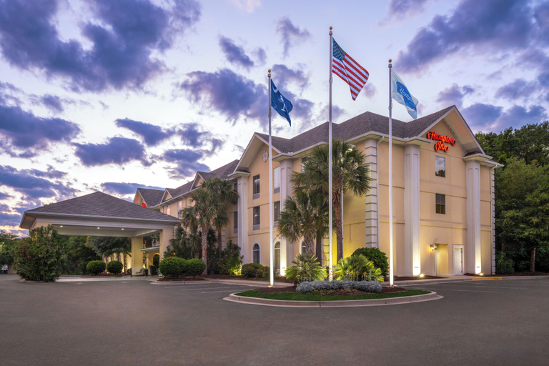 Exterior & Views 2, Hampton Inn Murrells Inlet/Myrtle Beach Area, Georgetown