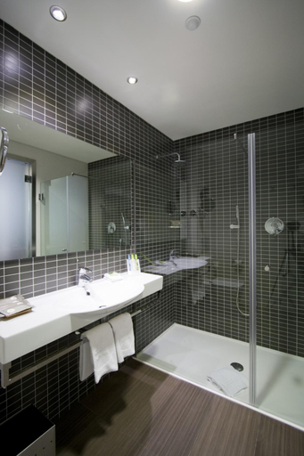 Bathroom 5, Axor Feria, Madrid