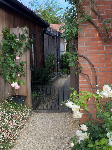 Others 5, The Room in the Garden, Wiltshire