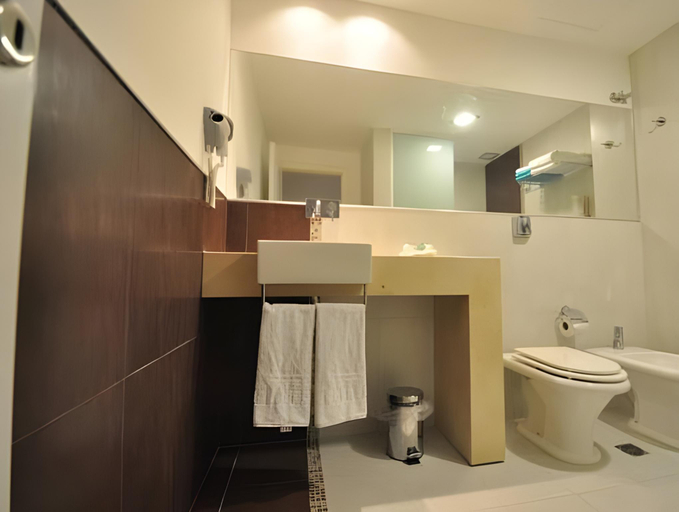Bathroom 5, Amerian Villa Maria Park Hotel, General San Martín
