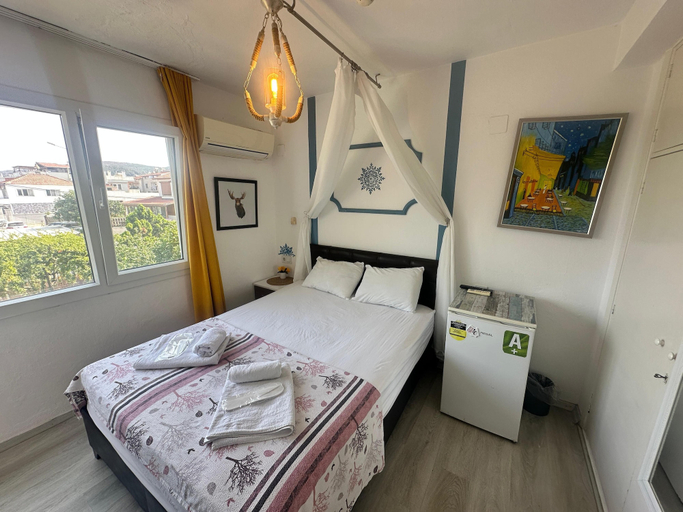 Bedroom 3, Bonjourla Otel, Urla