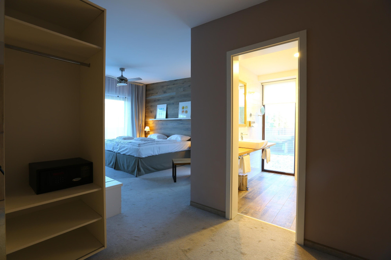 Bedroom 3, Cihelny Golf & Wellness Resort, Sokolov