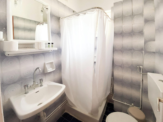 Bathroom 4, El Greco Hotel, Ionian Islands