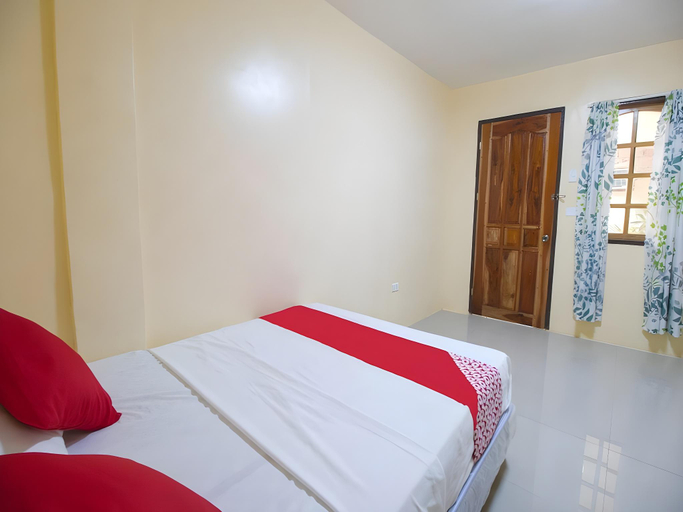Bedroom 4, Indino Guest House, Moalboal