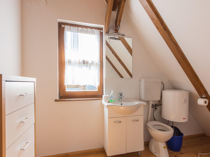 Bathroom 4, Holiday Home in Gorski Kotar with Pool, Brod Moravice