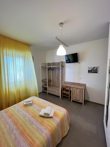 Bedroom 3, Hotel Lido Vieste, Foggia