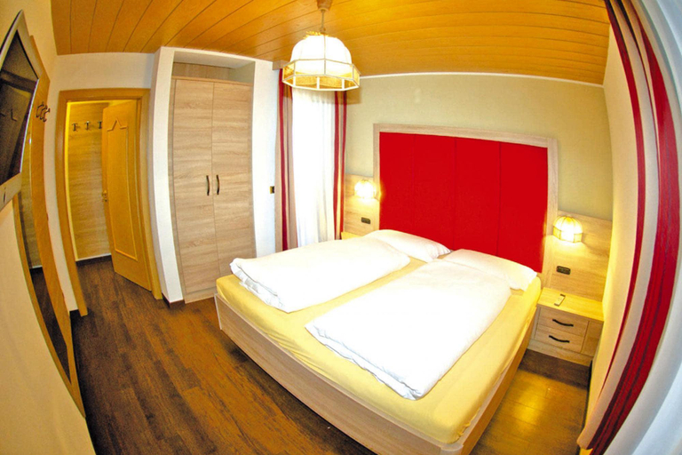 Others 3, Apartment in Val Gardena near Ski Slopes, Bolzano