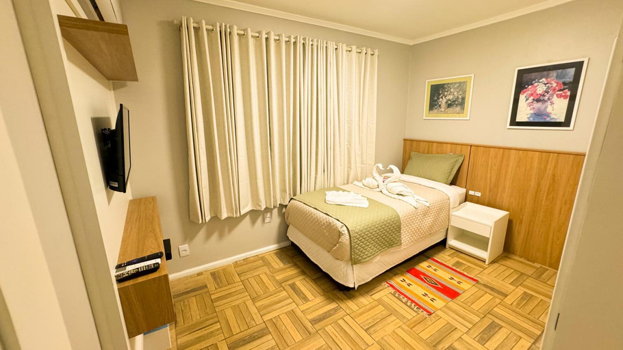 Others 3, Fares Turis Hotel, Uruguaiana
