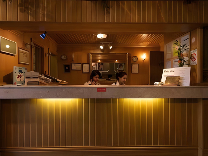 Public Area, Castle Hotel, Merthyr Tydfil