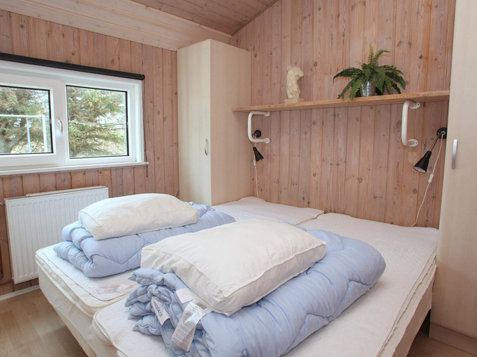 Bedroom 2, 5 Star Holiday Home in Hjorring, Hjørring