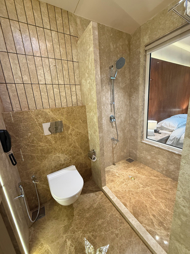 Bathroom 5, Chacha Inn, Sirohi